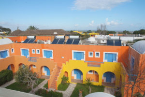 Sonnenkollektoren von KBB Kollektorbau aus Berlin eingesetzt in Tunesien