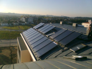 Sonnenkollektoren von KBB Kollektorbau aus Berlin eingesetzt in Irland